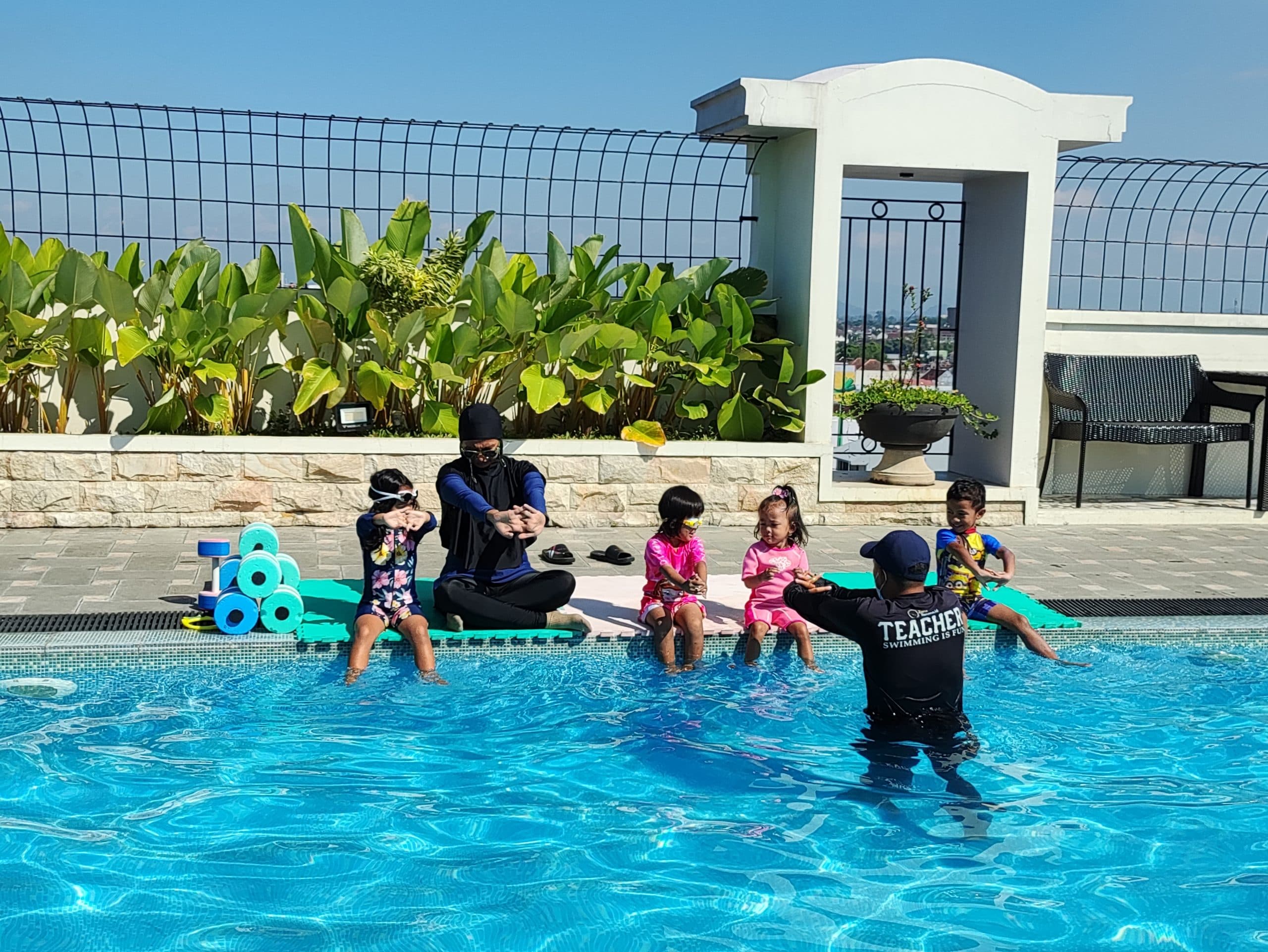 Berenang di ZonaRenang.id